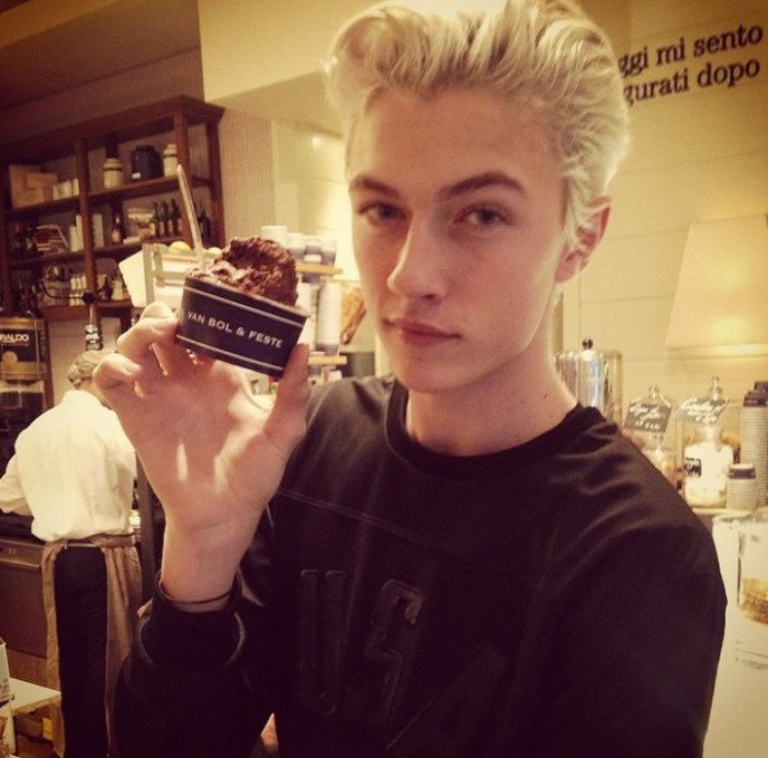 欧美男模lucky blue smith高清写真图片