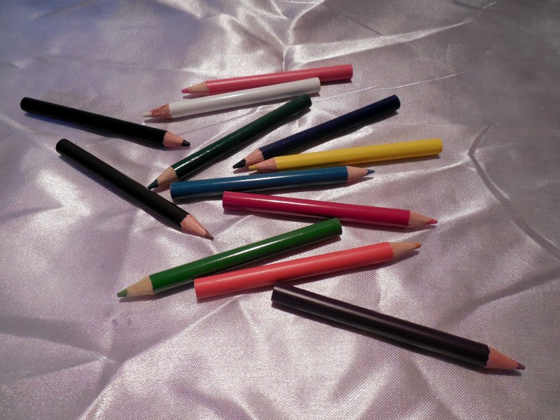多彩的彩色铅笔图片(15张)