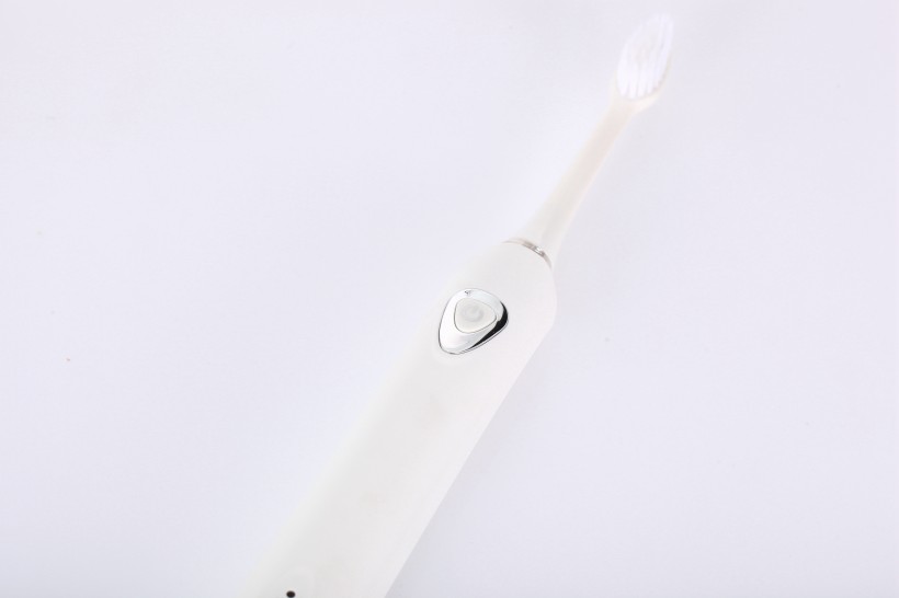 非常实用的电动牙刷图片(9张)