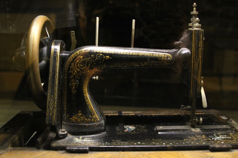 古老的缝纫机图片(15张)