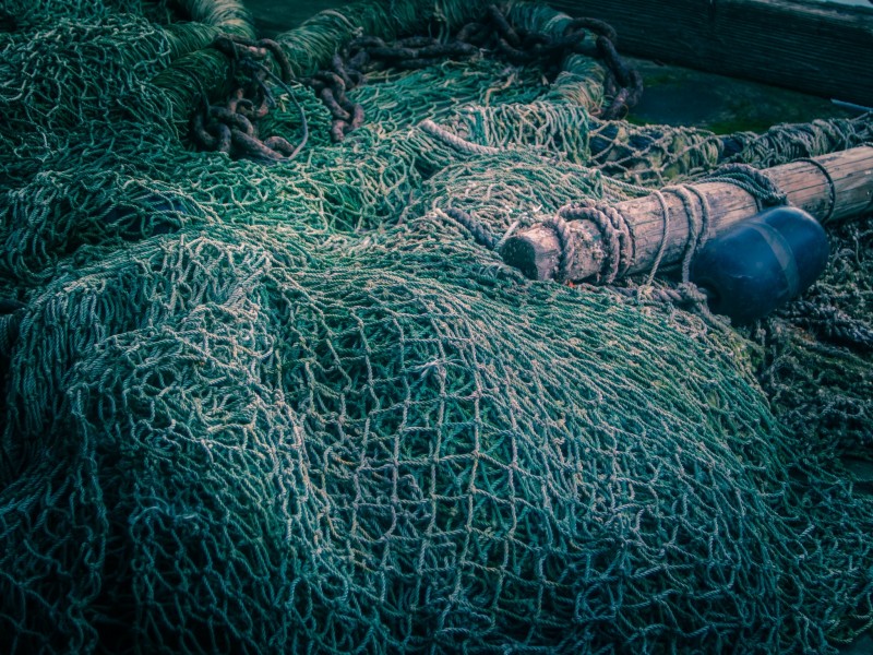 凌乱堆积的渔网图片(17张)