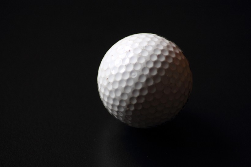 白色的高尔夫球图片(12张)