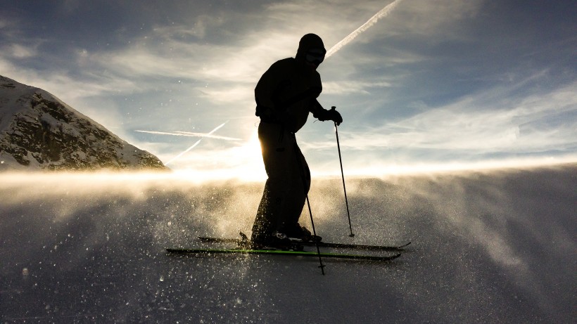 滑雪运动图片(15张)