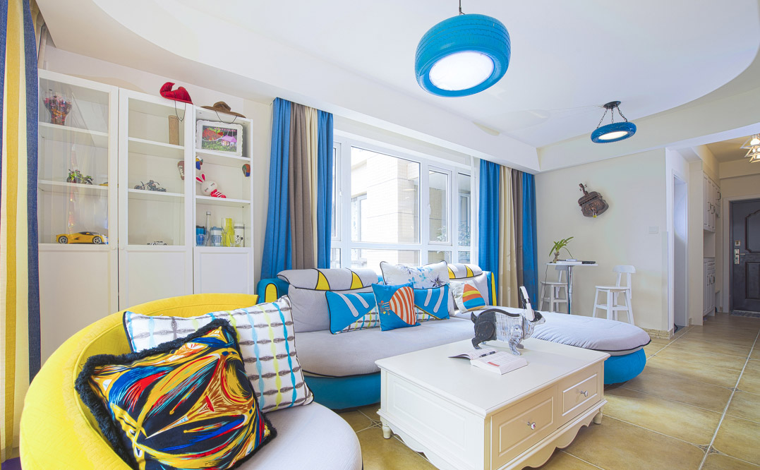 彩色地中海三居室设计案例