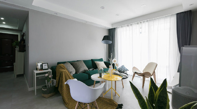 90㎡北欧风格家居装修设计，色彩搭配使得空间感特别优雅有格调
