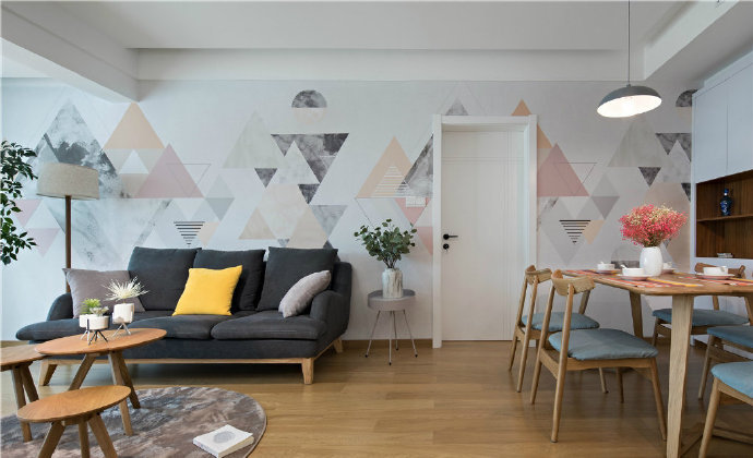 80㎡北欧简约风格二居室，很喜欢沙发墙面的装饰，清新惬意
