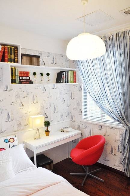 时尚卧室窗帘椅子小书桌椅壁纸设计案例展示