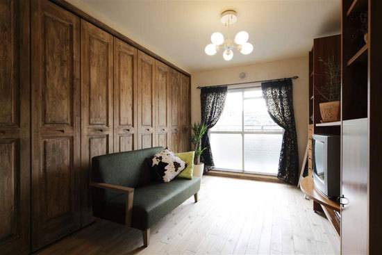 清新自然现代典雅客厅窗帘沙发木门设计案例展示