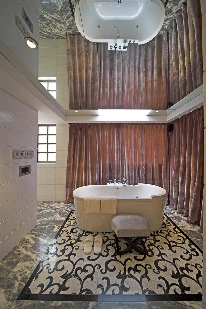 现代简约浴室淋浴房图片