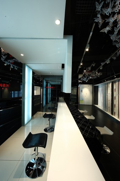 柔然壁纸的展示空间设计图片_19张
