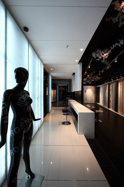 柔然壁纸的展示空间设计图片_19张