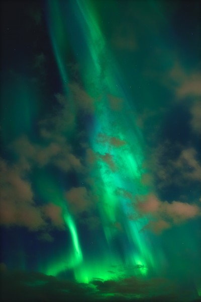 神秘梦幻的北极光图片(12张)