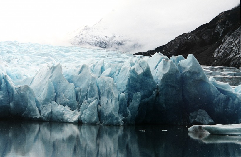 壮美的冰川图片(13张)