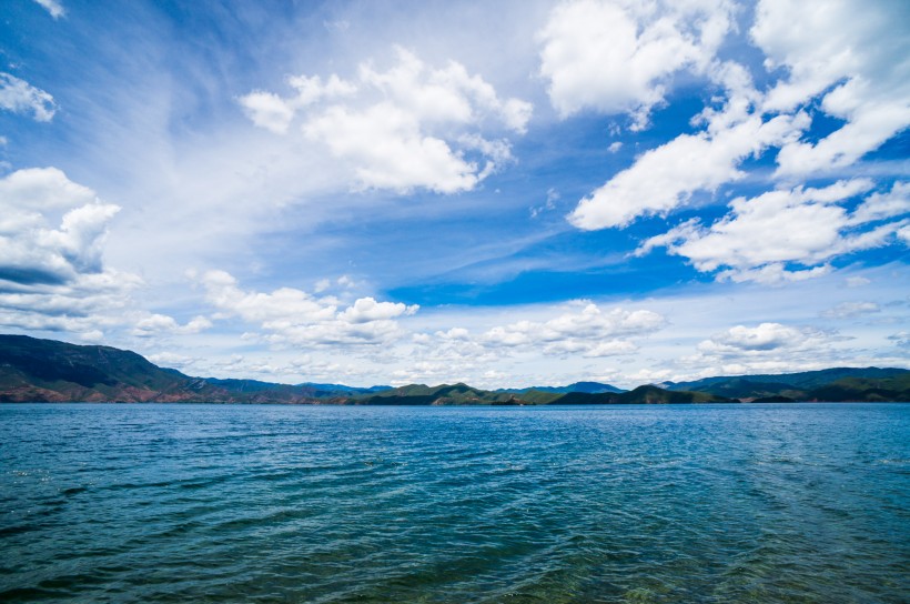泸沽湖之布瓦岛风景图片(18张)