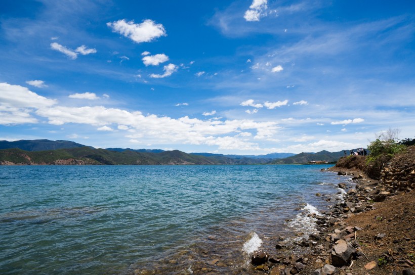 泸沽湖之布瓦岛风景图片(18张)