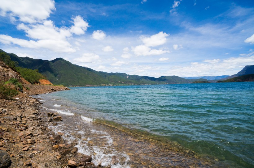 泸沽湖之布瓦岛风景图片(18张)