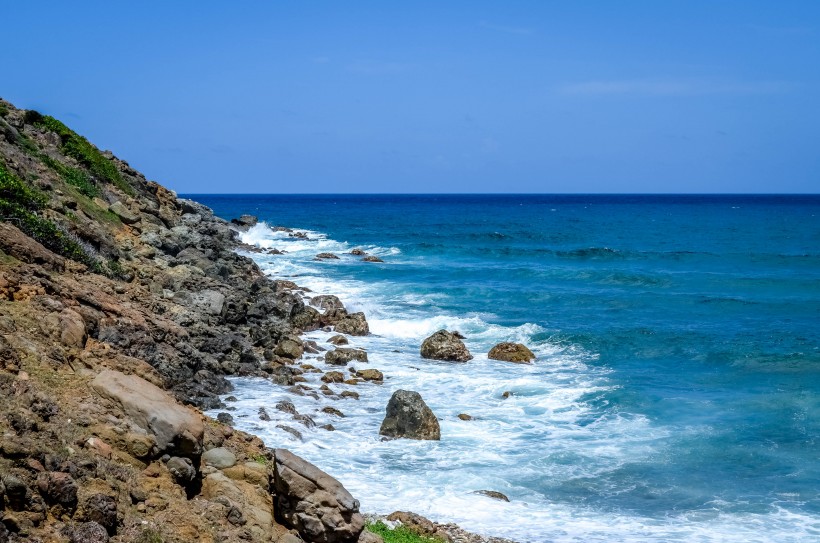 大海边的岩石风景图片(17张)