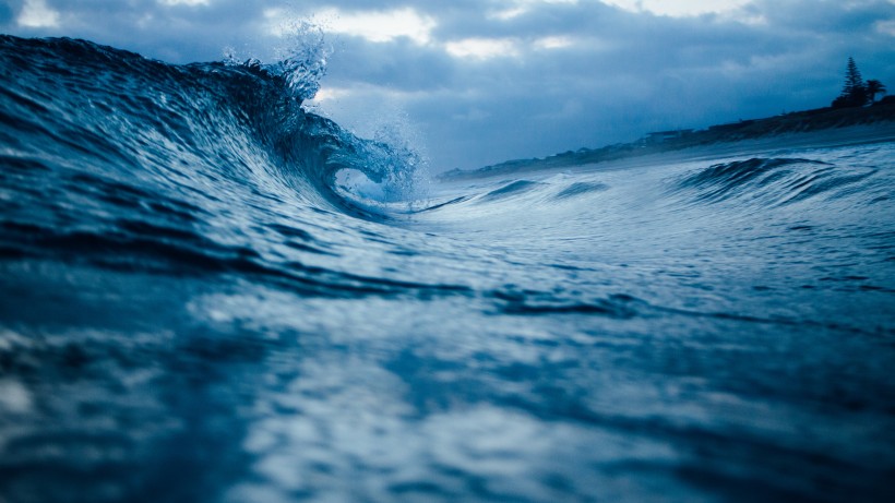 大海上的风浪图片(15张)