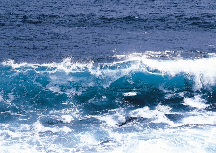 海浪激流图片(21张)