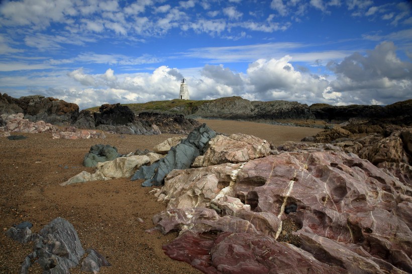 纽伯勒海滩的石头图片(8张)