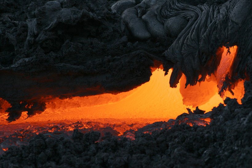 火山和岩浆风景图片(15张)