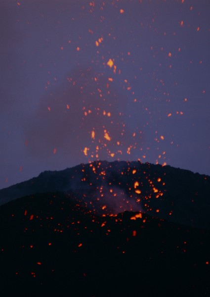 火山喷发图片(32张)