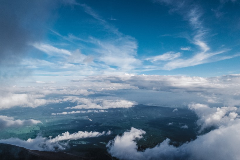 南太平洋的蓝天白云图片(38张)