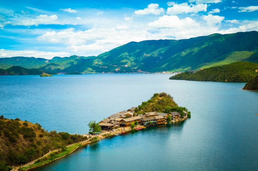 泸沽湖之里格半岛风景图片(19张)