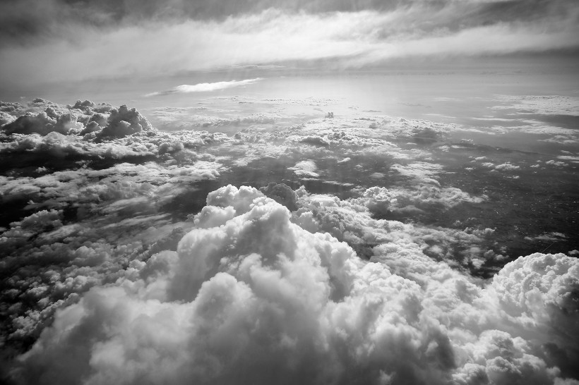 天空中的云朵图片(15张)