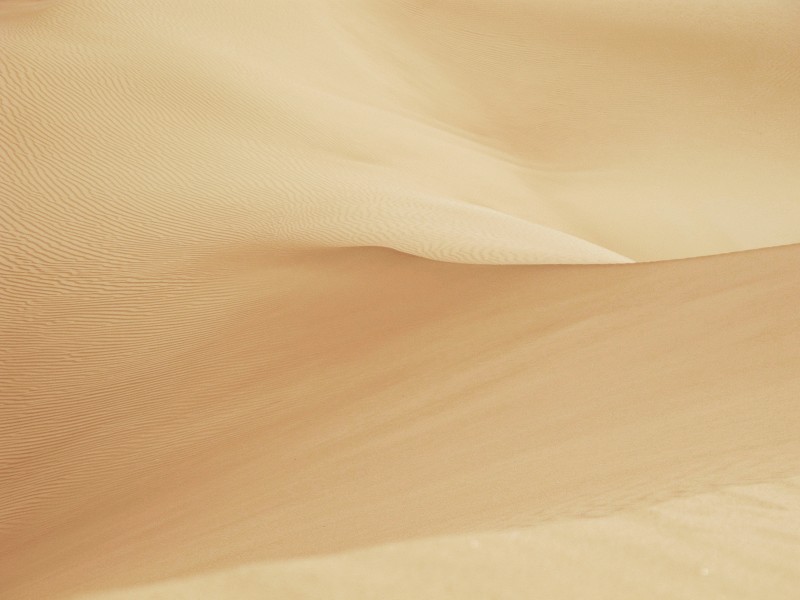 荒凉的沙漠风景图片(12张)