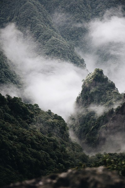 山间的雾图片(10张)