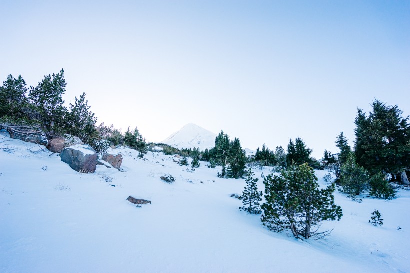 山上的雪景图片(10张)