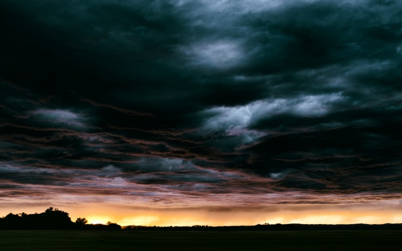 风雨前的天空乌云图片(9张)
