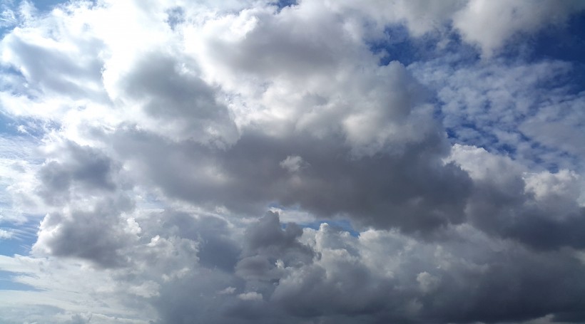 天空中的云彩图片(10张)