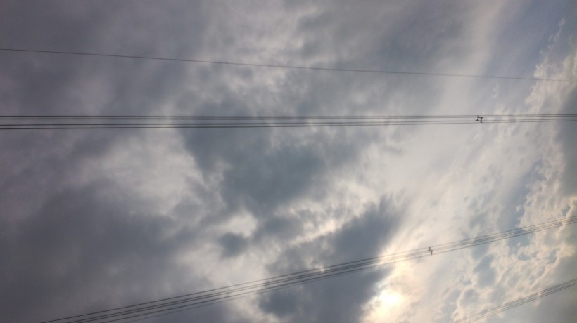 天空中透光的云彩图片(11张)