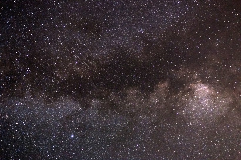 璀璨的星空夜景图片(18张)