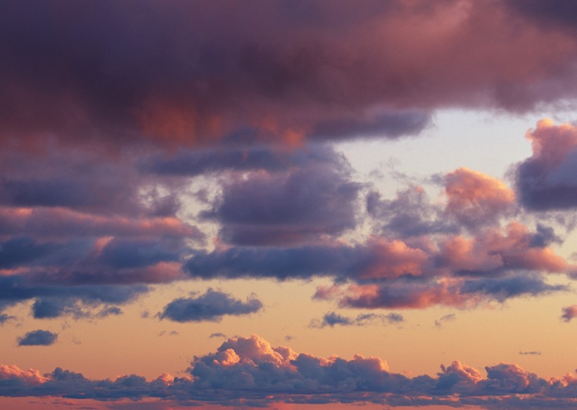 夕阳下的云彩图片(42张)