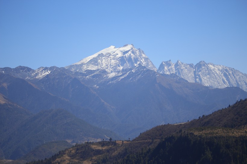 冬季雪山风景图片(9张)