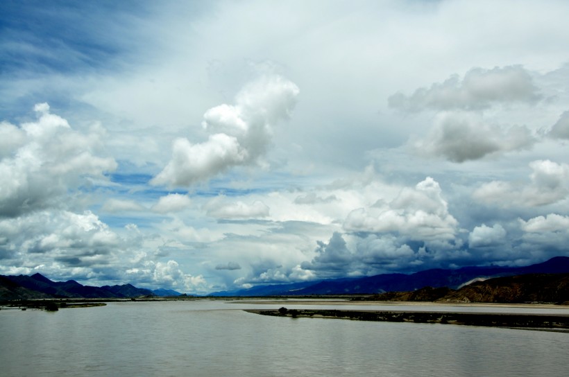 雅鲁藏布江风景图片(12张)