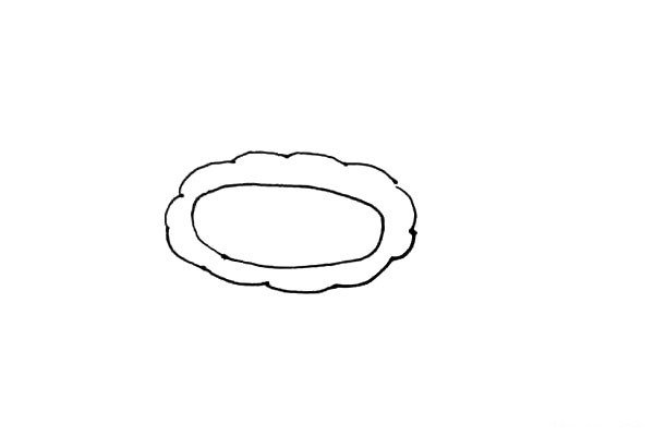第二步：用波浪线绕着椭圆形画一圈。