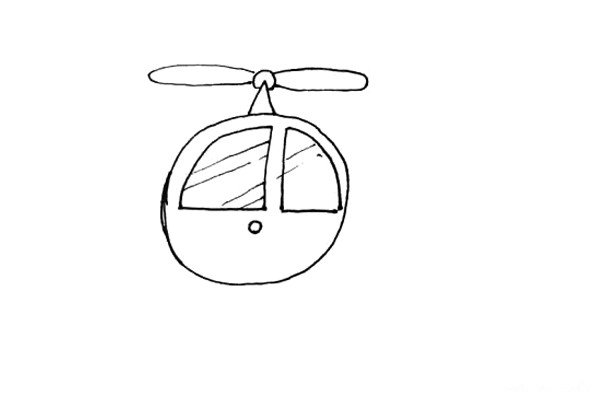 第三步：在上面画一个小三角和一个圆，左右各画一个长条的形状作螺旋桨。