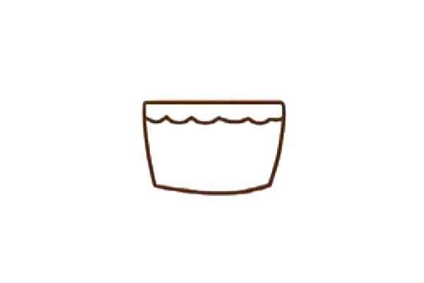 第一步:画一个接近矩形的上宽下窄的梯形，再画出一条波浪做蛋糕不同材料的分割线。