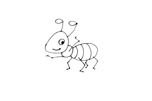 第四步：接着画上小蚂蚁的手和脚，用一些小折线来表示就可以。
