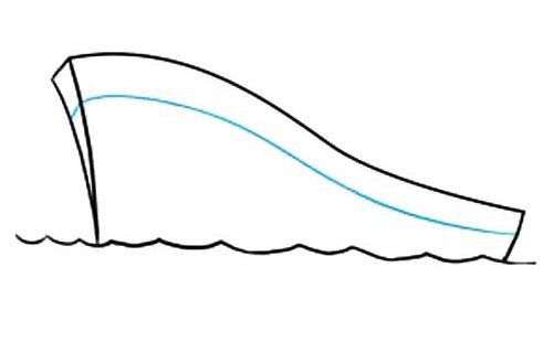 5.从船首到船尾画一条长长的曲线,平行于船的顶部。