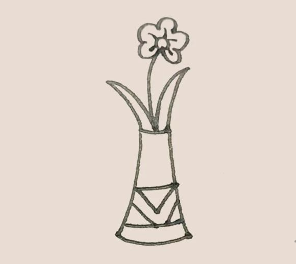 简笔画之花瓶