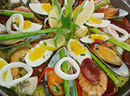 海鲜杂锦美食沙拉图片