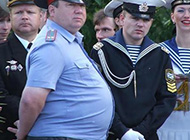 军人存体肥膘壮问题 体重太胖将不能升职