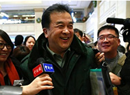 黄宏被免去八一电影制片厂厂长职务系正常职务调整