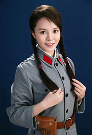 张越涵女红军造型亮相《生死黎平》