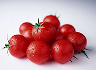 酸甜诱人的西红柿高清图片